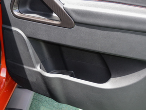 20182.4T ԄF 4K22D4T g