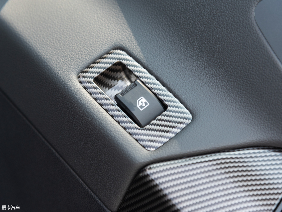 2019SN7 2.4T ԄӃF  V