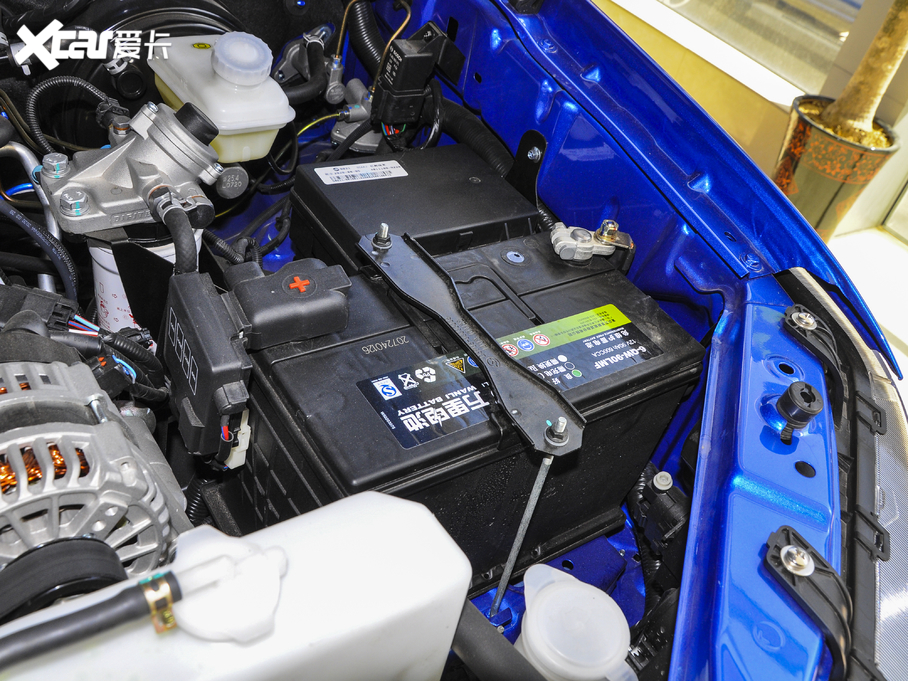 2020SN1S 2.5T (q)\(yn)(dng) L(zhng)ƽ؛ 