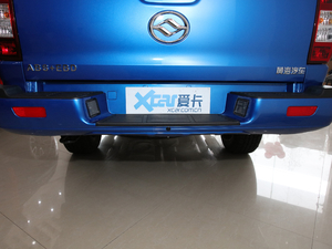 2020款2.5T 两驱运动版 加长平底货箱 柴油 细节外观