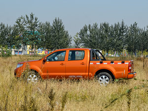 2014��2.8T ���Ͱ澫Ӣ�� ���w���^