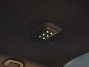 2014款2.8T 柴油版精英型 空间座椅