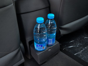 2014款2.8T 柴油版精英型 空间座椅