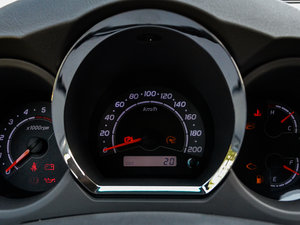 2014��2.8T ���Ͱ澫Ӣ�� �п؅^