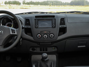 2014��2.8T ���Ͱ澫Ӣ�� �п؅^