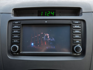 2014��2.8T ���Ͱ澫Ӣ�� �п؅^