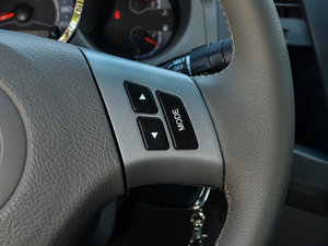 2014款2.8T 柴油版精英型 中控区