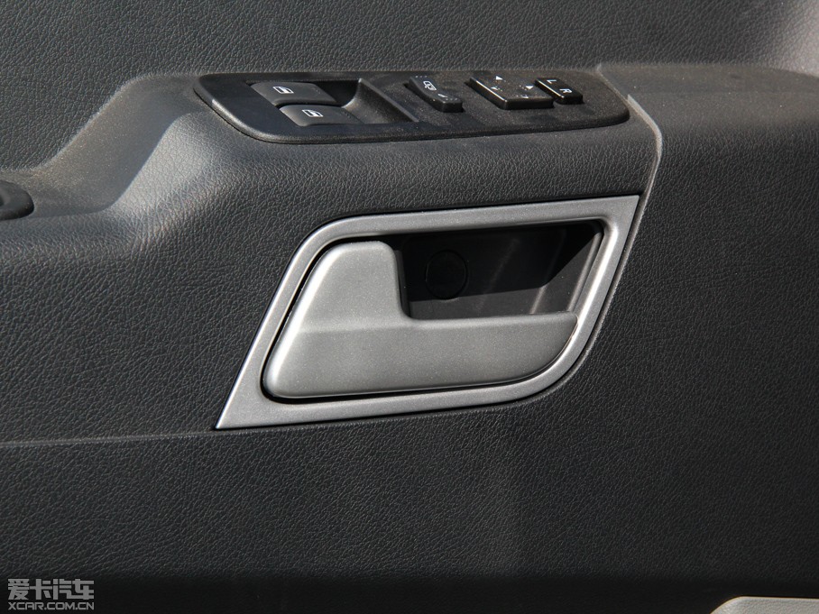 2013����; 2.8T �ք� ���\���m��