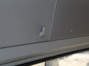 2013款2.8T 手动 快运舒适型 空间座椅