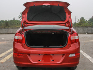 2015款1.5L 手动金钻型 其它
