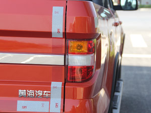2017款2.5T 手动两驱运动版XD25T5 尾灯