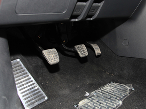 20172.4T քӃ4K22D4T g