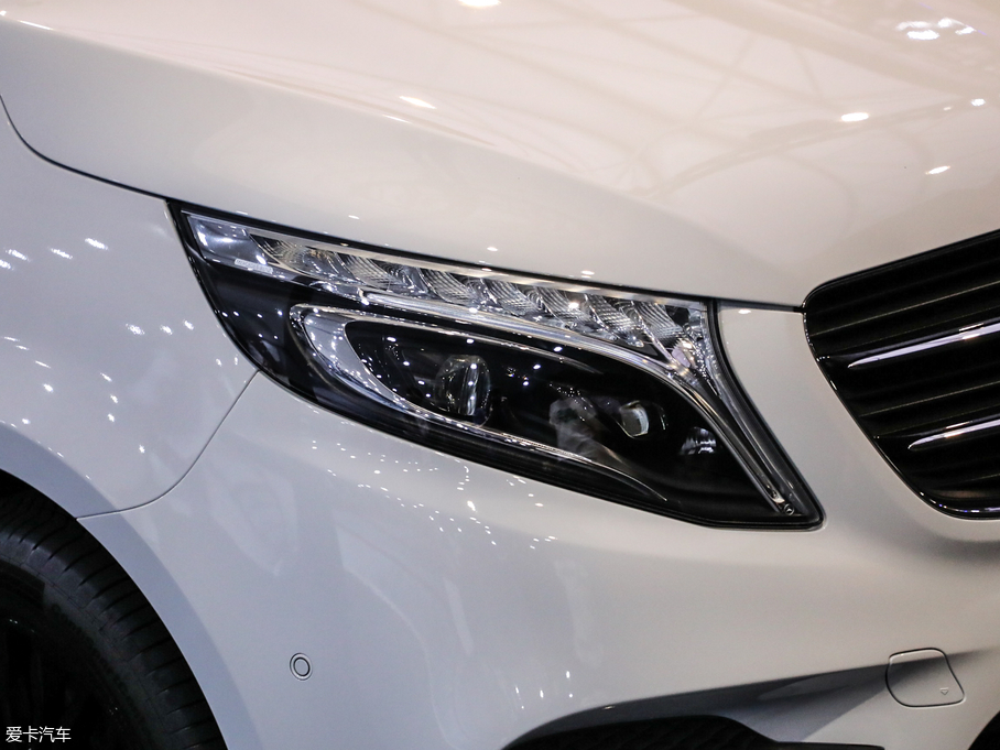 2018��YV��(j��) V 260 AMG �\(y��n)��(d��ng)�� ��(gu��)V