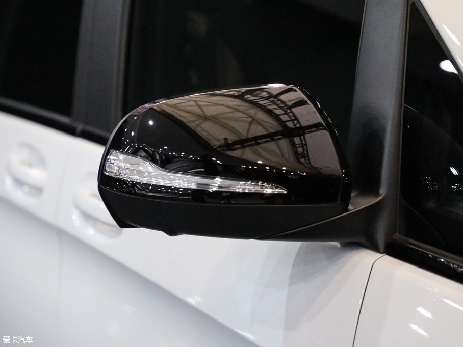 2018YV V 260 AMG \Ӱ V