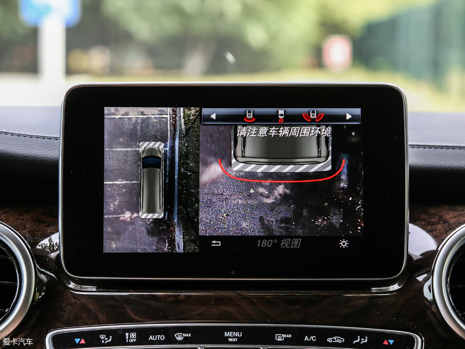 2018YV V 260 L FL V