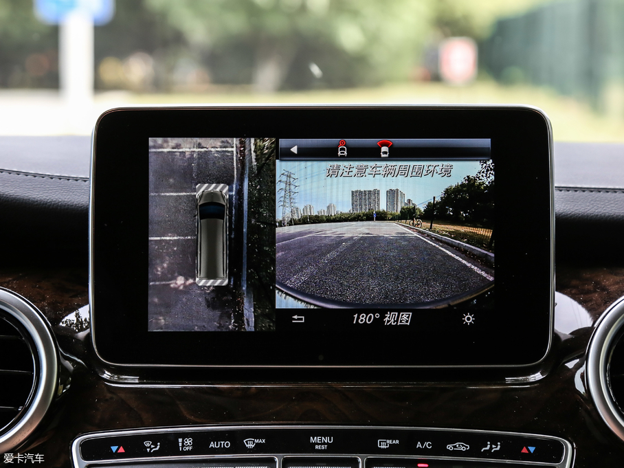 2018YV V 260 L FL V