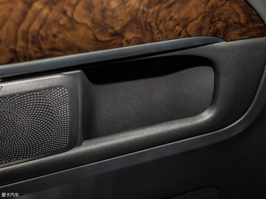 2018YV V 260 L FL V