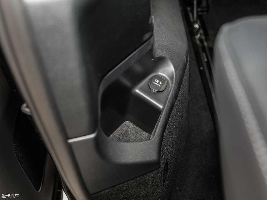 2018YV V 260 L FL V