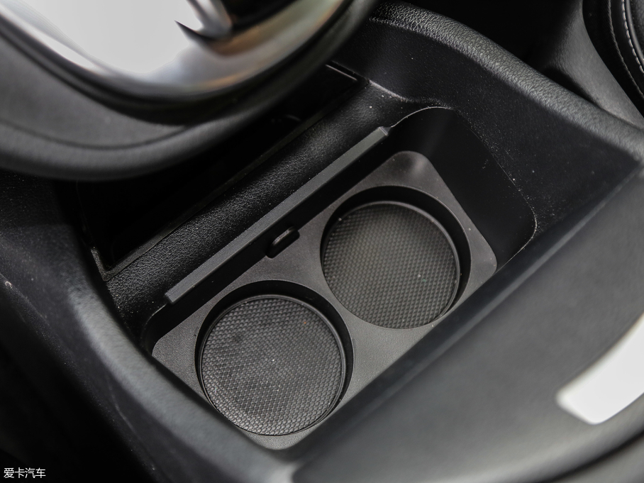 2018YV V 260 L FL V