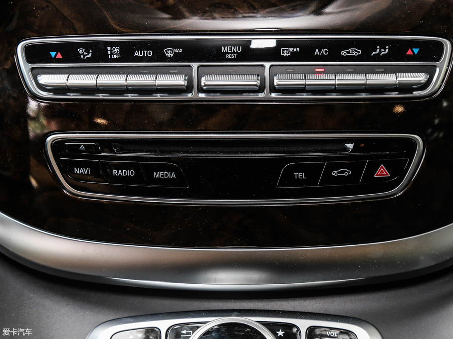 2018YV V 260 L FL V