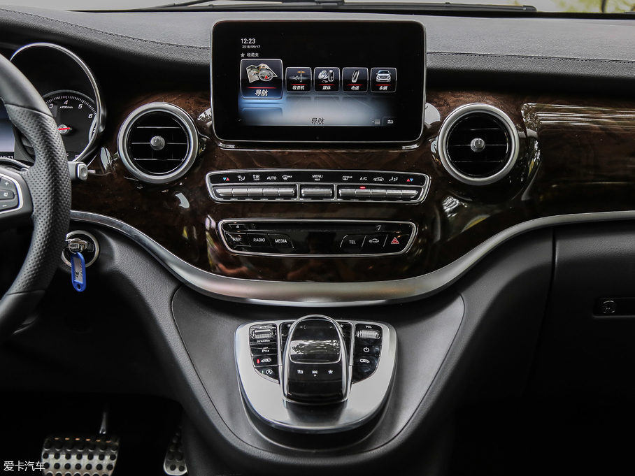 2018YV V 260 L FL V