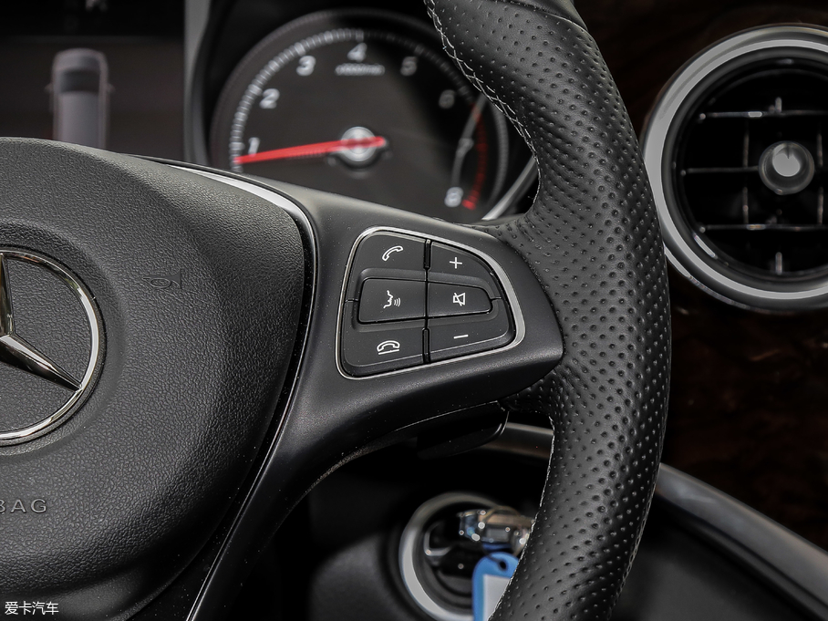 2018YV V 260 L FL V