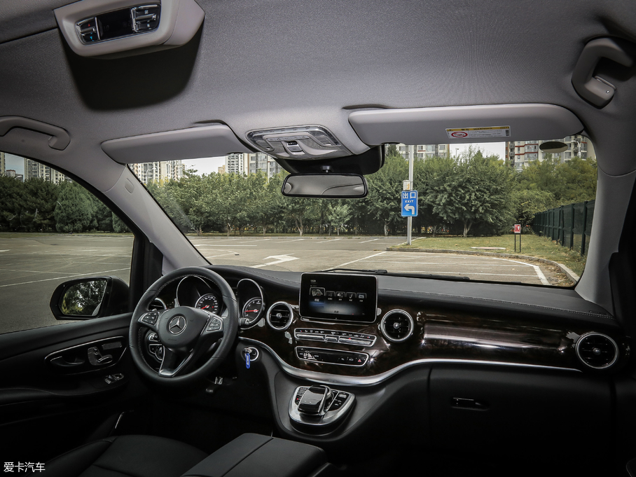 2018YV V 260 L FL V