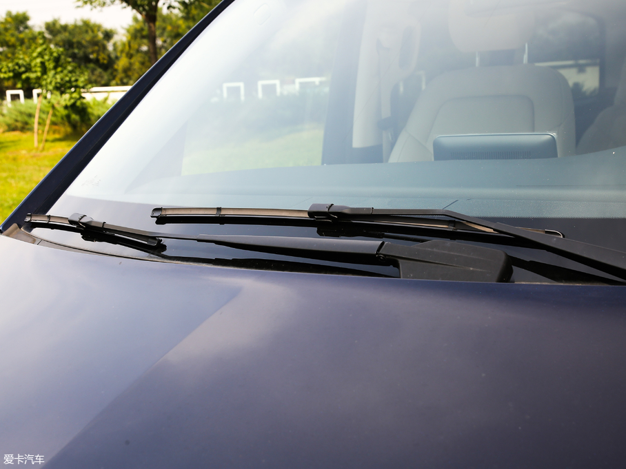 2018YV V 260 L FL V