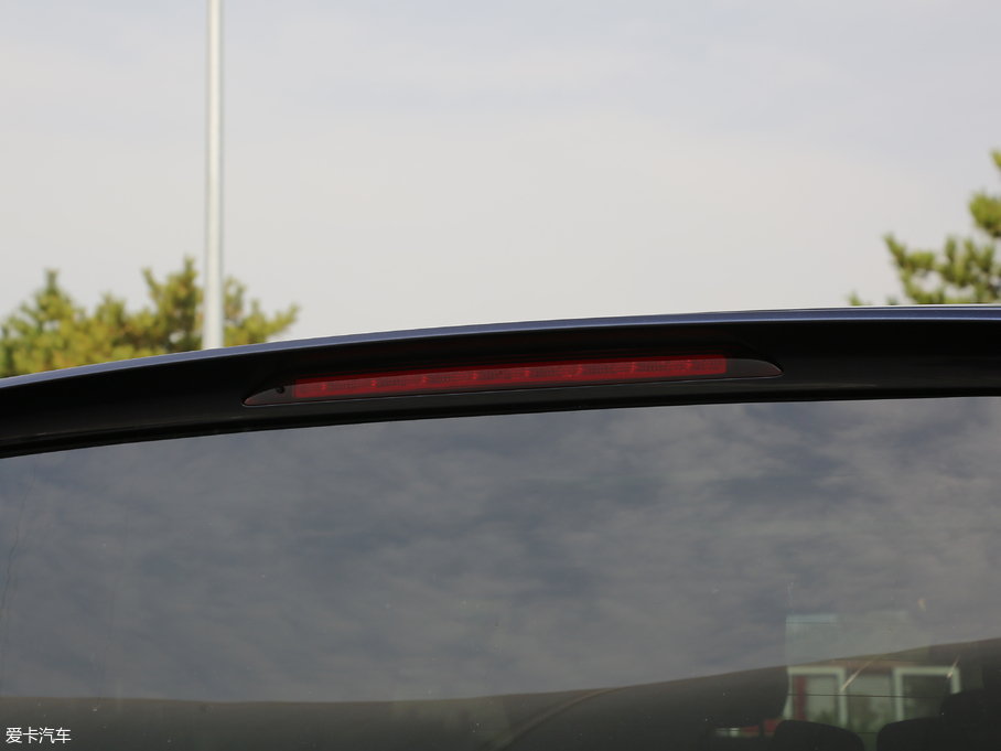 2018YV V 260 L FL V