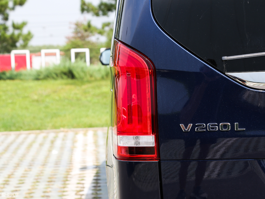 2018YV V 260 L FL V