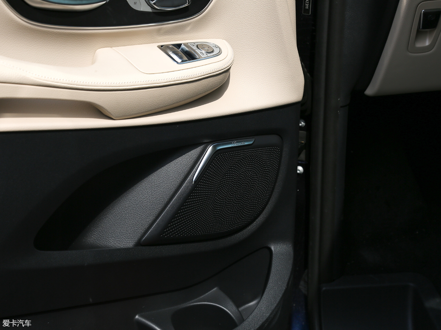 2018YV(j) V 260 L FL(zhng) (gu)V