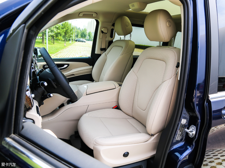 2018YV(j) V 260 L FL(zhng) (gu)V