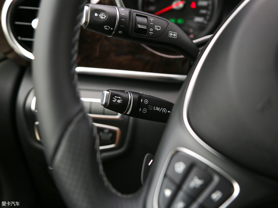 2018YV V 260 L FL V