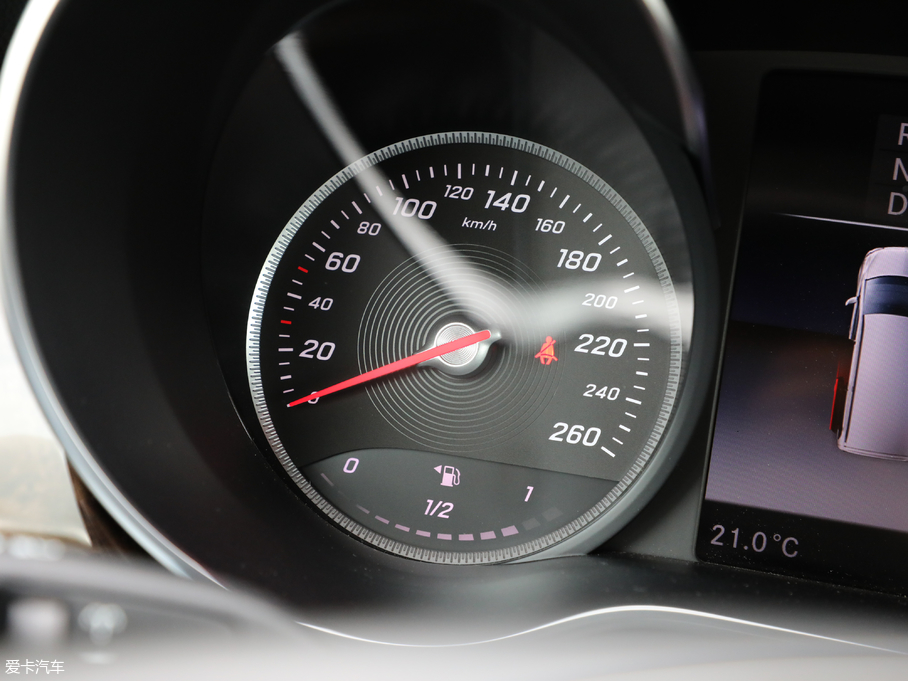 2018YV V 260 L FL V