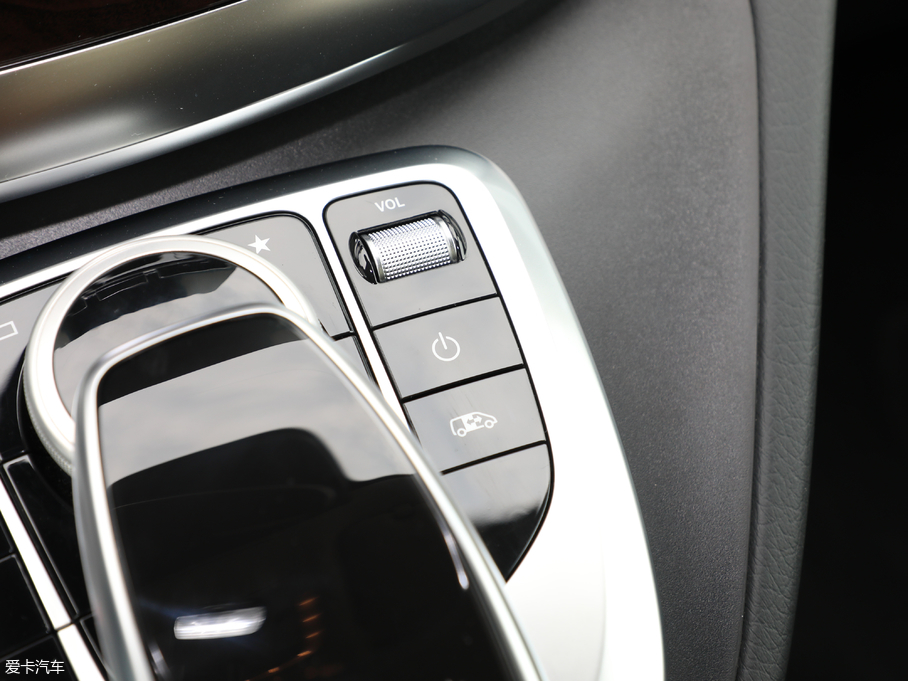 2018YV V 260 L FL V