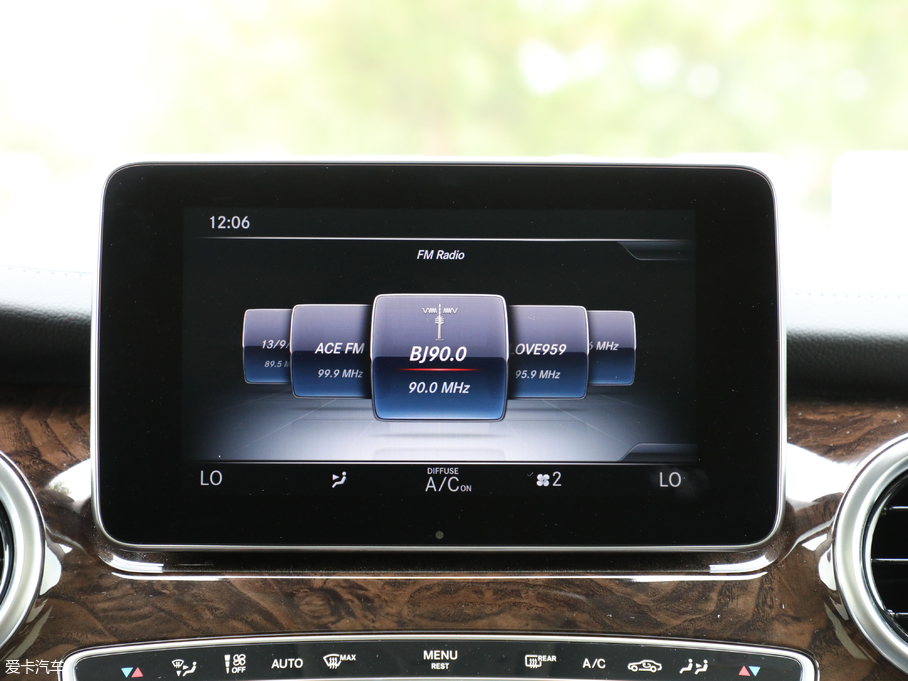 2018YV V 260 L FL V