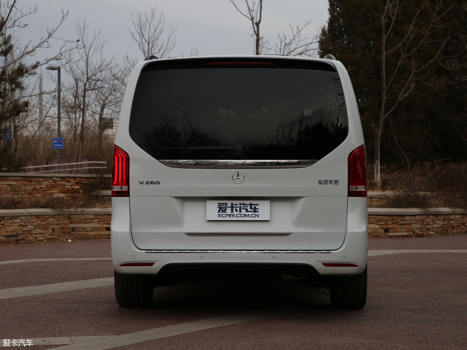 2018��YV��(j��) V 260 AMG �\(y��n)��(d��ng)�� ��(gu��)V