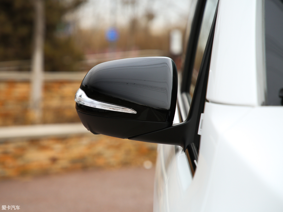 2018YV V 260 AMG \(yn)Ӱ V