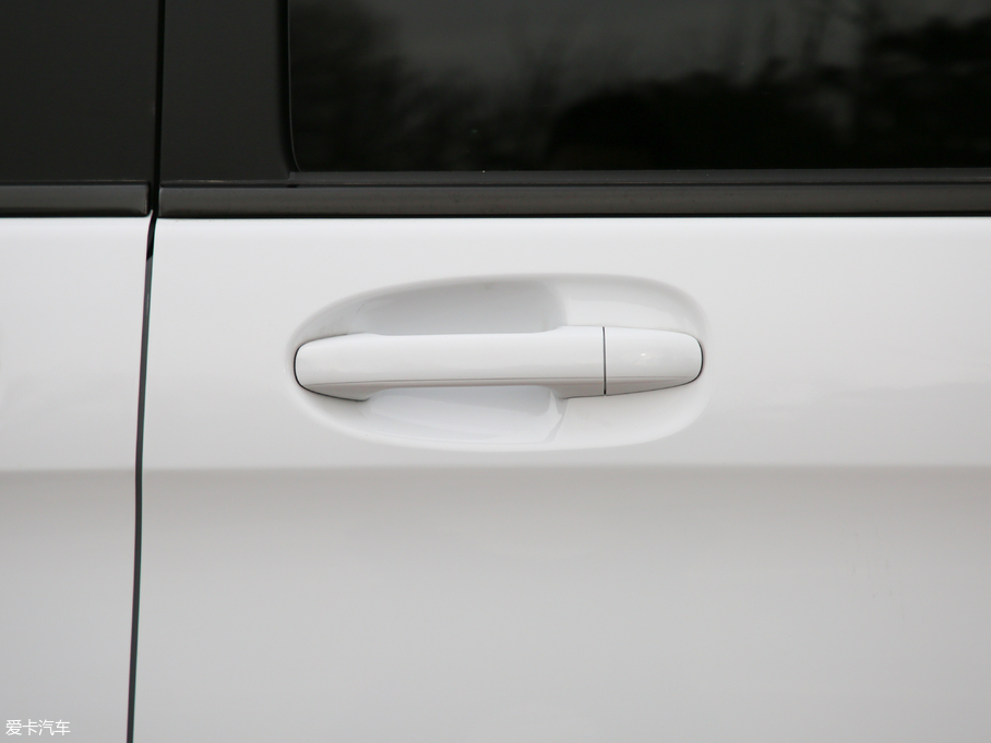 2018YV V 260 AMG \(yn)Ӱ V