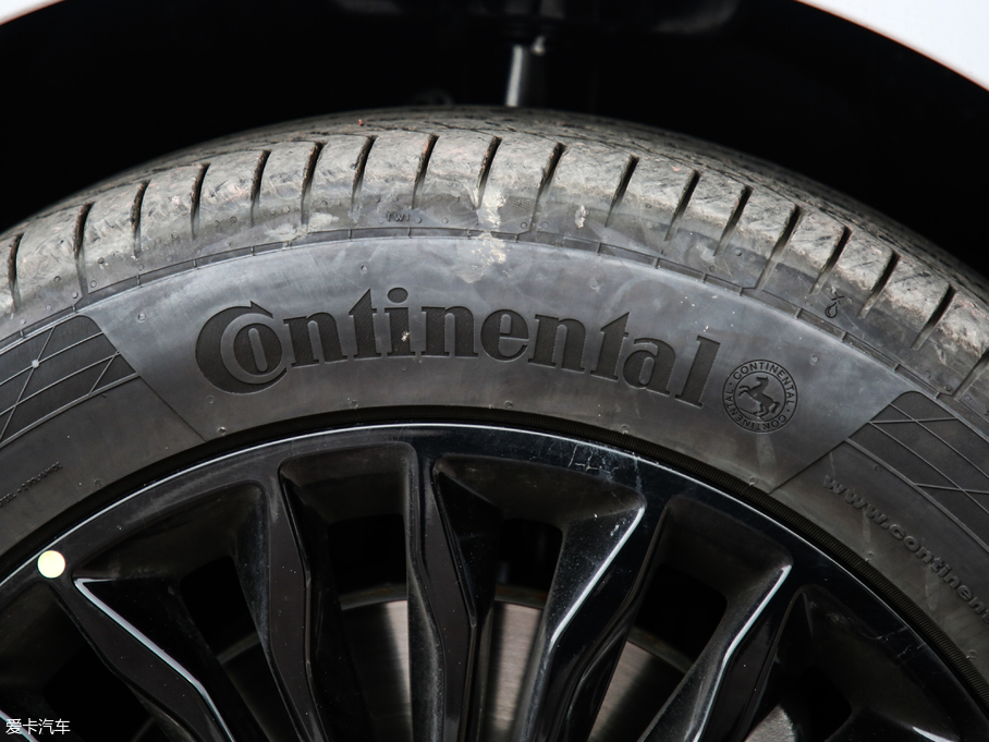 2018YV V 260 AMG \Ӱ V