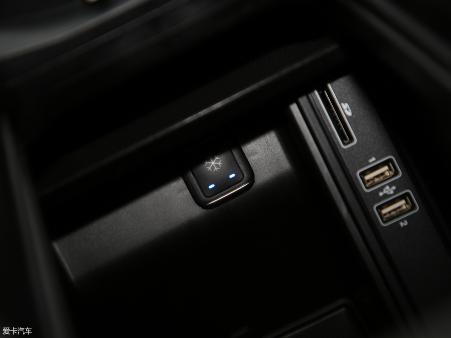 2018YV V 260 AMG \Ӱ V