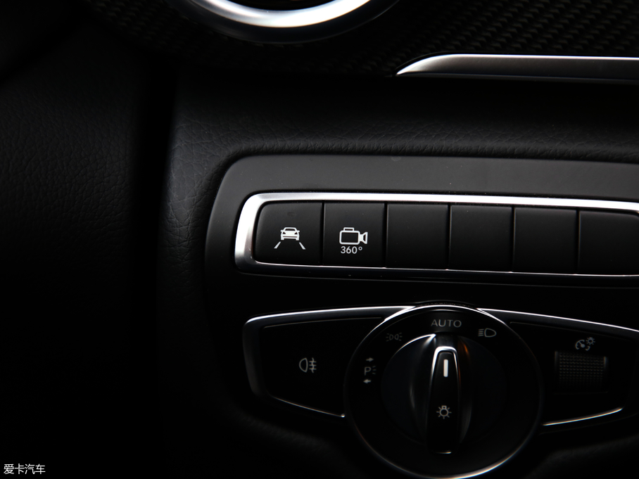 2018YV(j) V 260 AMG \(yn)(dng) (gu)V