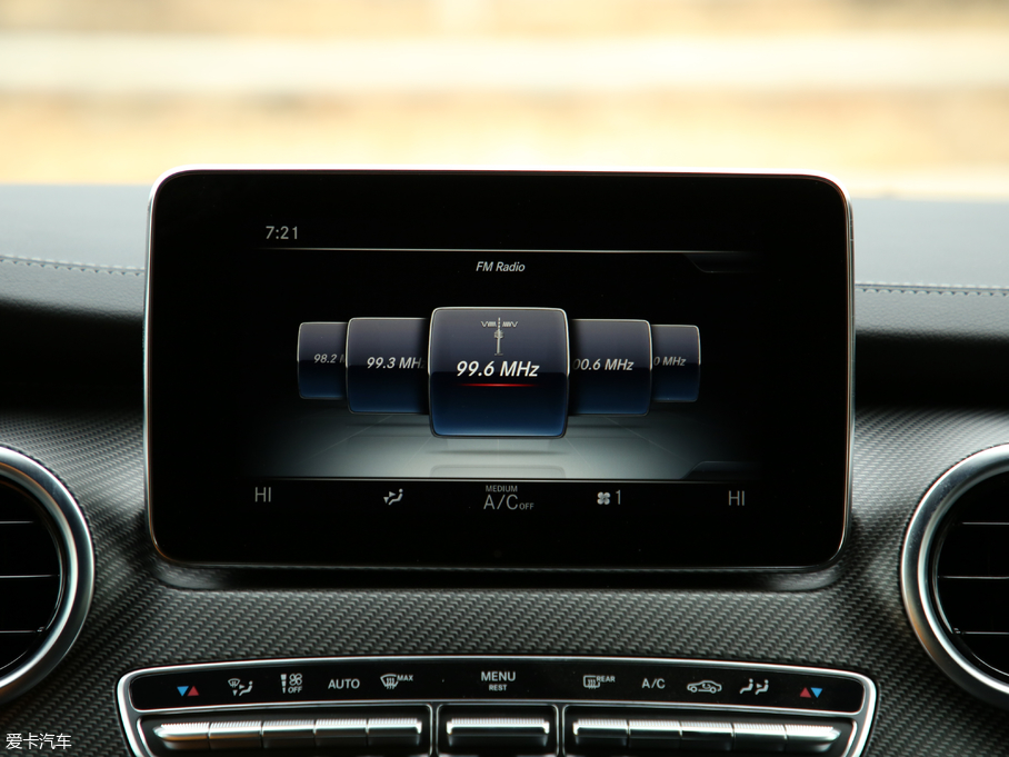 2018YV V 260 AMG \Ӱ V