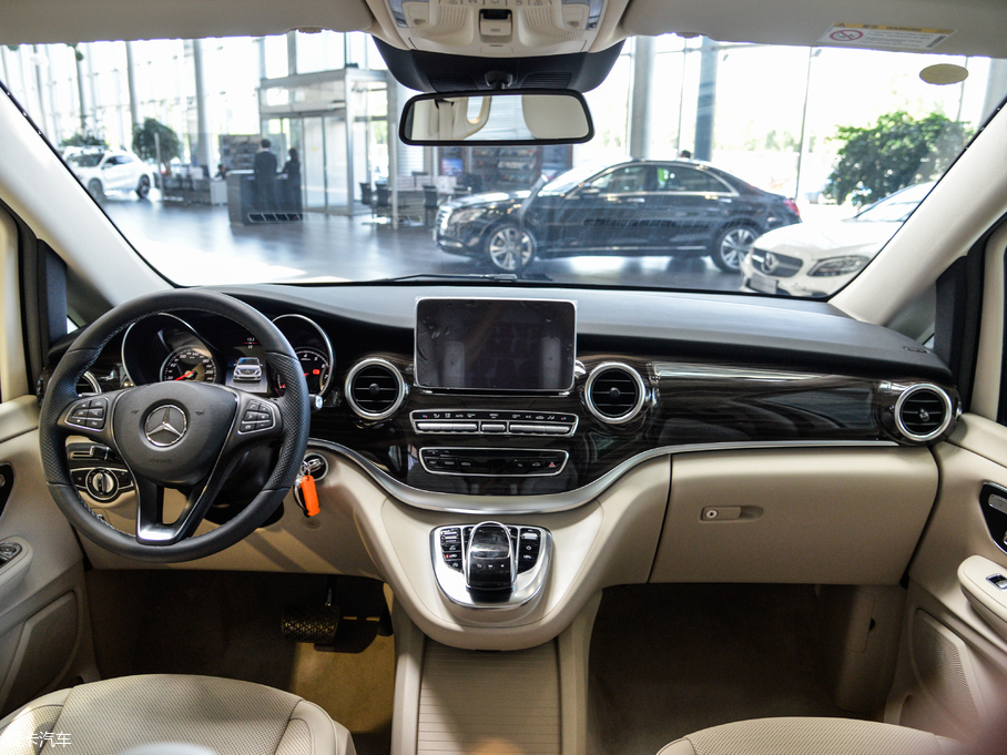 2018YV(j) V 260 F (gu)V