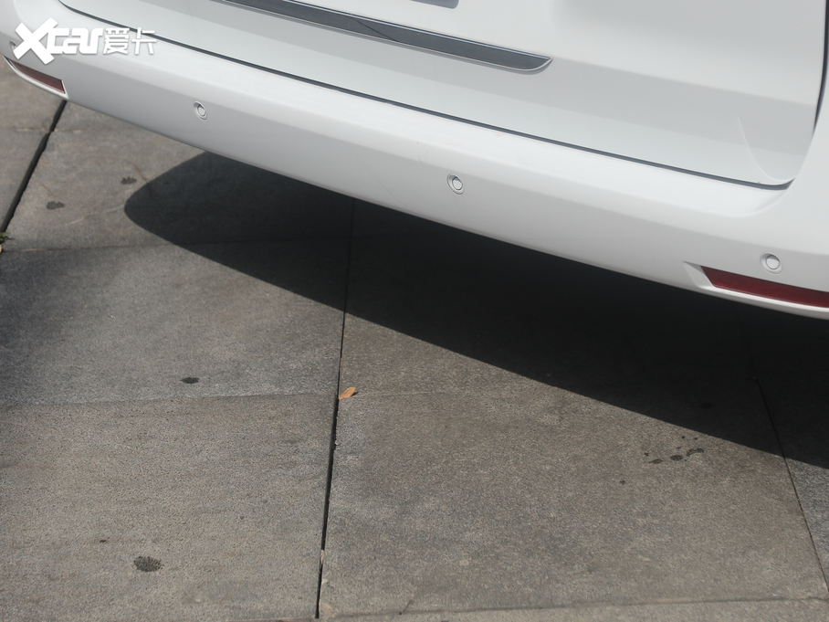 2018��YV�� V 260 ���F�� ��VI