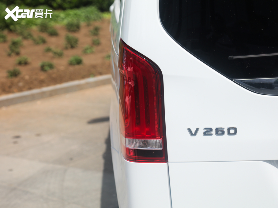 2018YV V 260 F VI