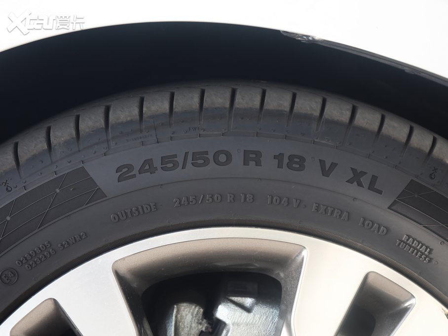 2018YV V 260 F VI