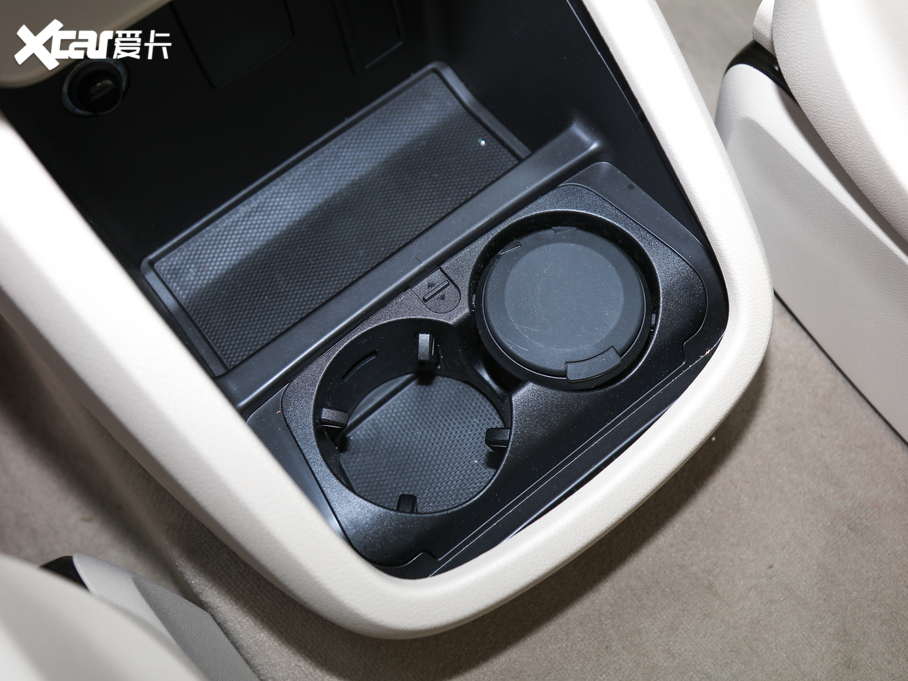 2018YV V 260 F VI