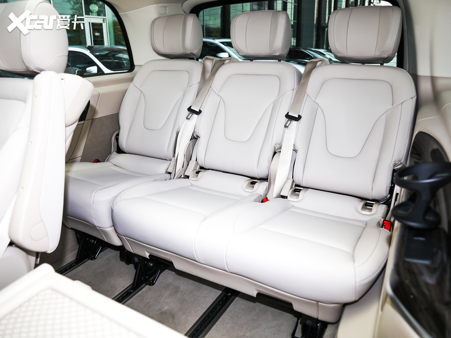 2018YV V 260 F VI