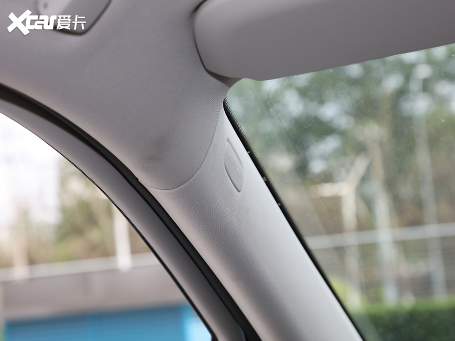 2018YV V 260 F VI